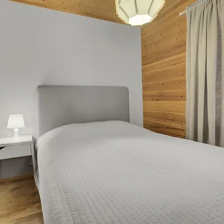 Pyhaekoti C - 30 Metres From The Slopes * ピュハトゥントゥリ